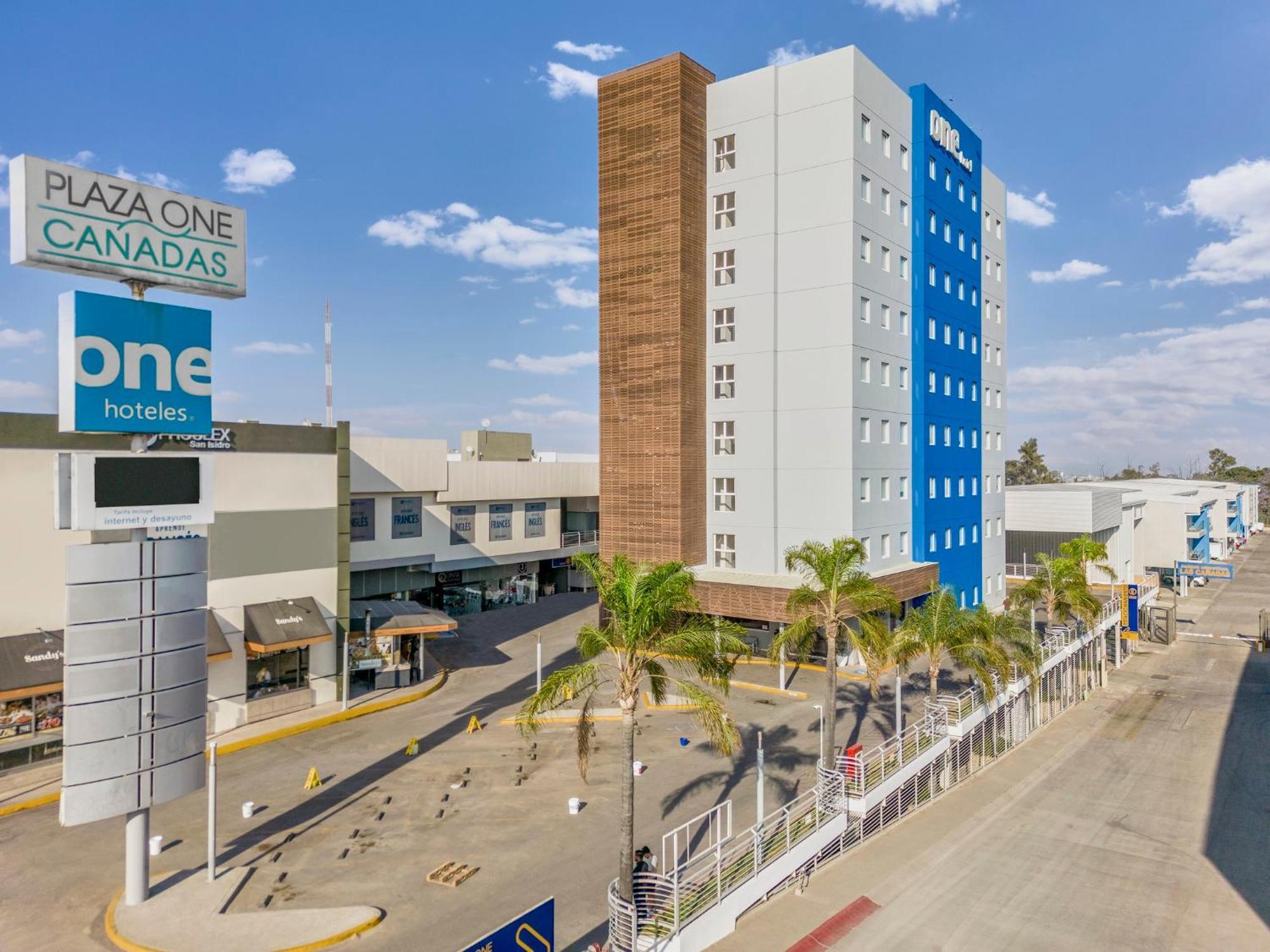 One Guadalajara Periferico Norte Jacotepec Exterior foto